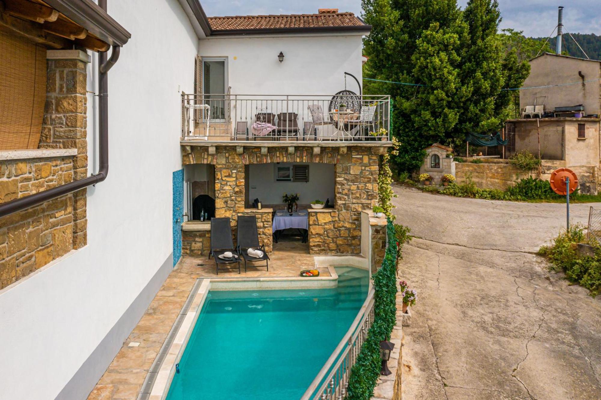 Holiday Home Belveder Motovun With Heated Pool Livade Ngoại thất bức ảnh